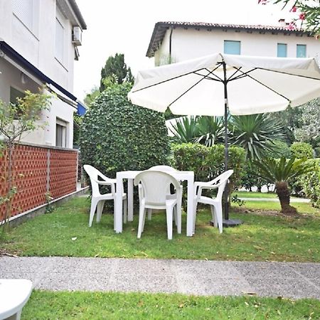 Residenza Canova Lignano Sabbiadoro Luaran gambar