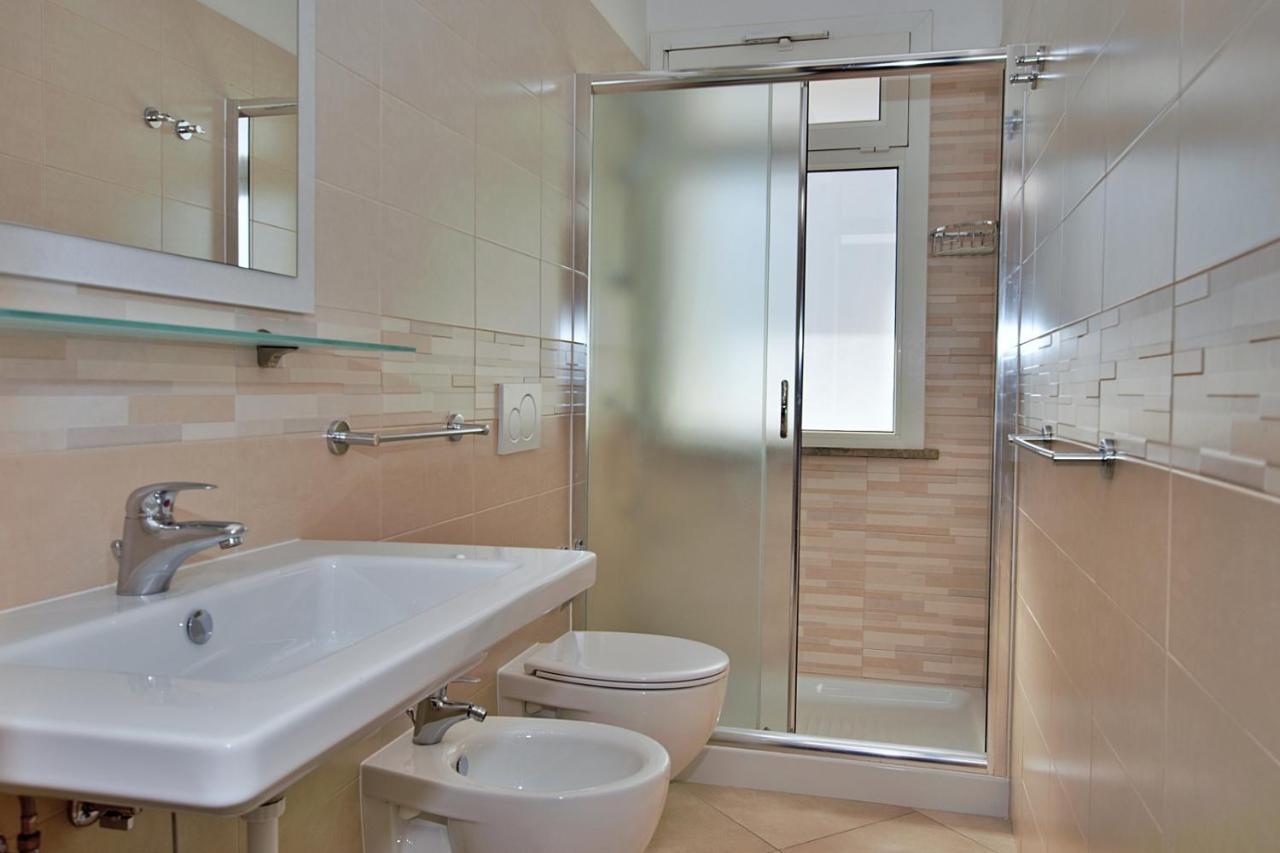 Residenza Canova Lignano Sabbiadoro Luaran gambar