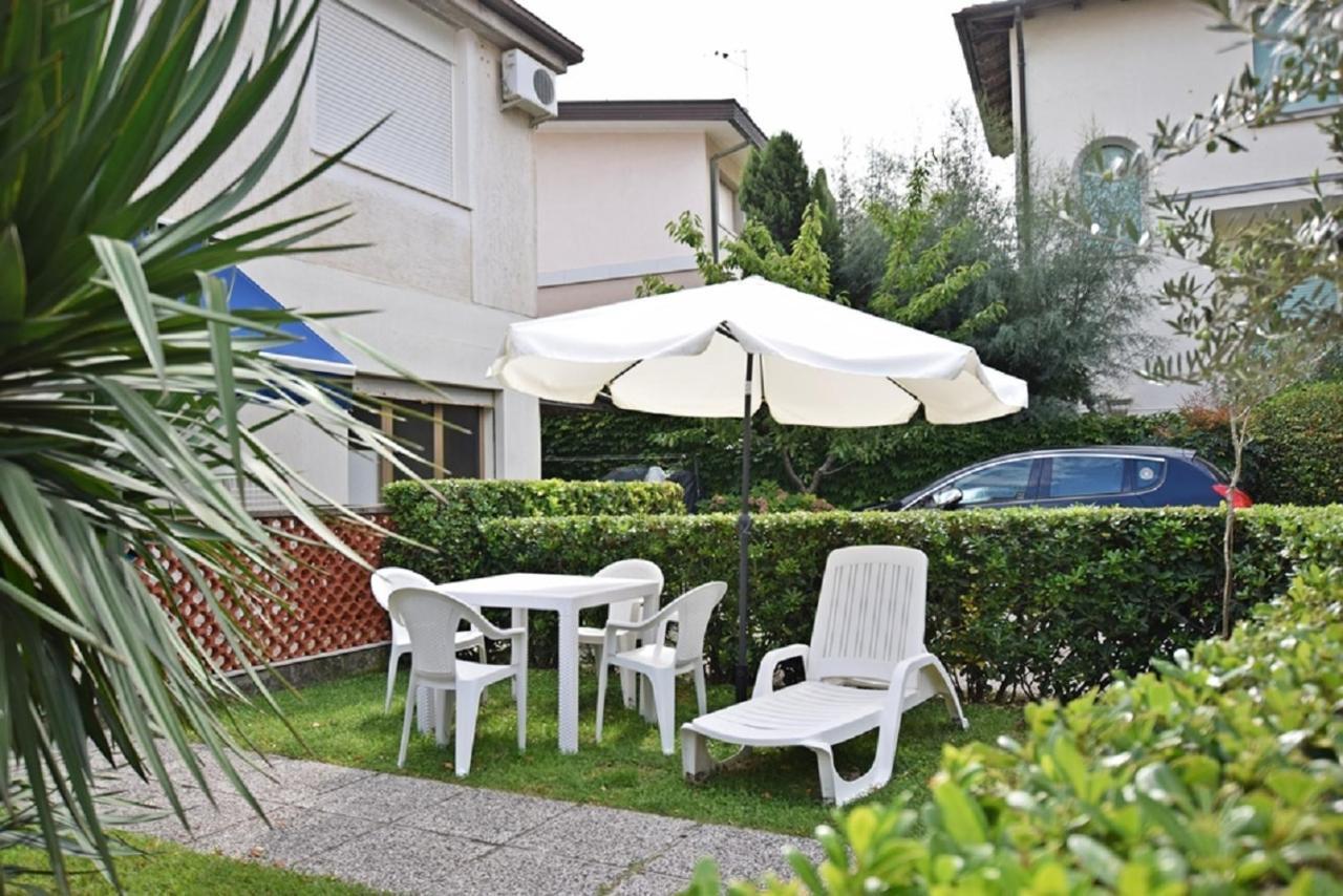 Residenza Canova Lignano Sabbiadoro Luaran gambar