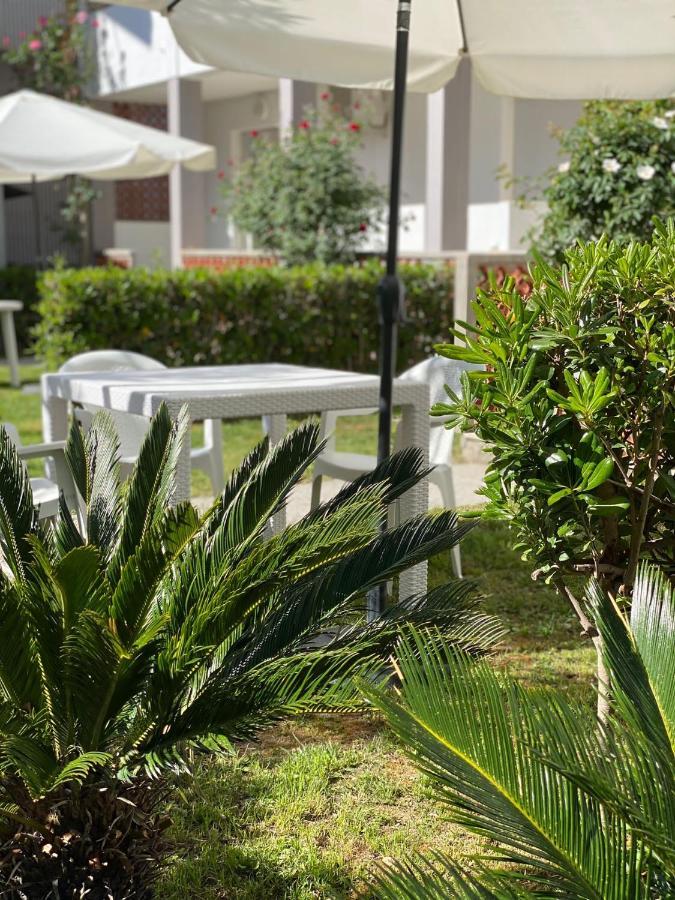 Residenza Canova Lignano Sabbiadoro Luaran gambar